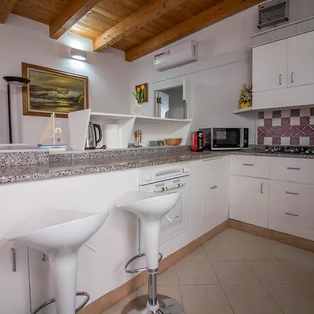 Guesthost - I Ginepri Apartman