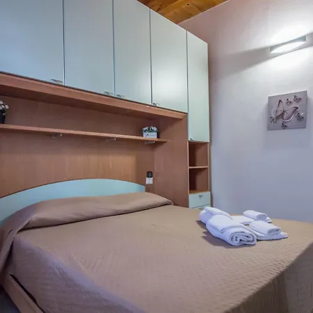 Guesthost - I Ginepri Appartement Olbia